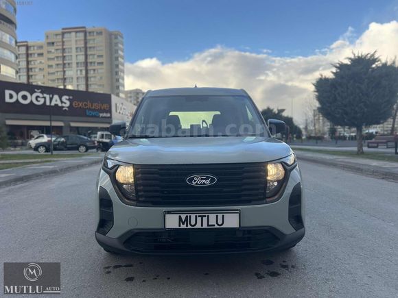 MUTLUDAN BOYASIZ HATASIZ 2025 MODEL COURİER 1.5 EcoBlue TREND
