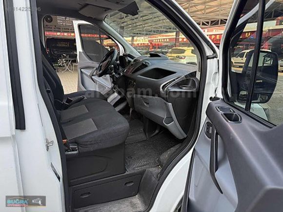 GALERİDEN SATLIK FORD TIRANSİT CUSTOM ARAÇ SOTUCULU KILİMALI....