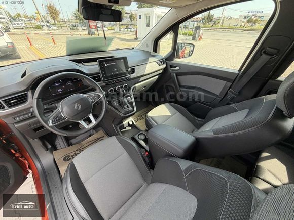 ERBİL AUTO'DAN 20.000 KM'DE 2024 RENAULT KANGO TAMAMINA KREDİ