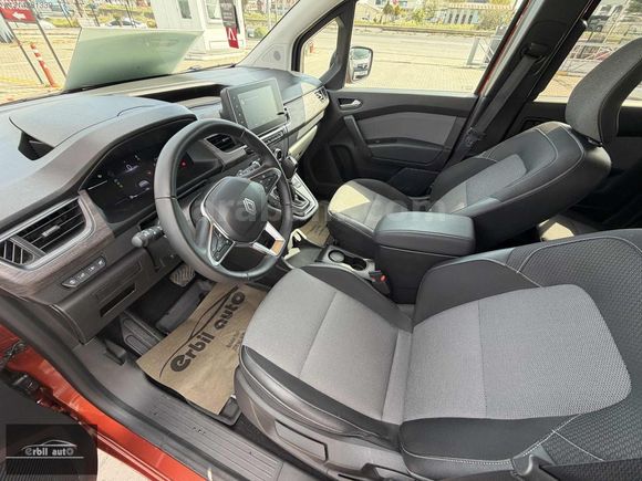 ERBİL AUTO'DAN 20.000 KM'DE 2024 RENAULT KANGO TAMAMINA KREDİ