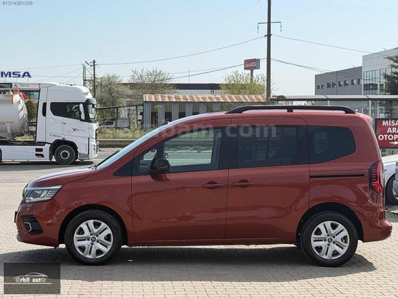 ERBİL AUTO'DAN 20.000 KM'DE 2024 RENAULT KANGO TAMAMINA KREDİ