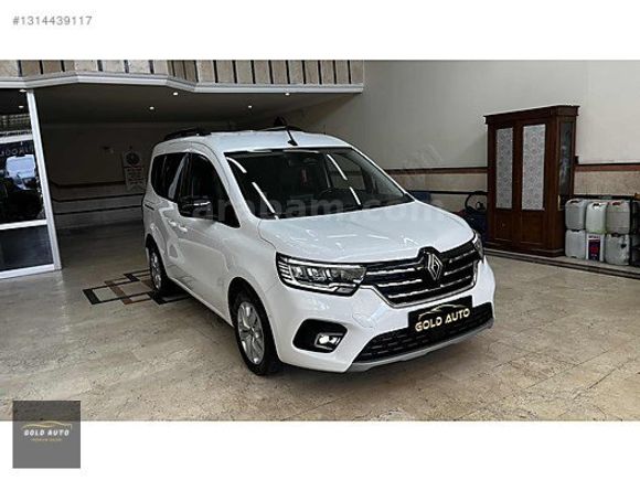 BOYASIZ 28 BİN'DE 2024 KANGO GSR 2 OTOMATİK SRVS BKM'LI