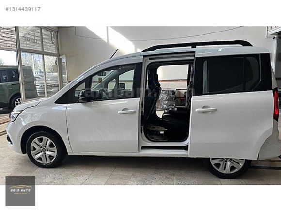 BOYASIZ 28 BİN'DE 2024 KANGO GSR 2 OTOMATİK SRVS BKM'LI