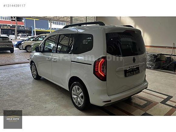 BOYASIZ 28 BİN'DE 2024 KANGO GSR 2 OTOMATİK SRVS BKM'LI
