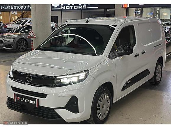 HATASIZ-BOYASIZ-TRAMERSİZ-OPEL-COMBO-EN DOLU PAKET