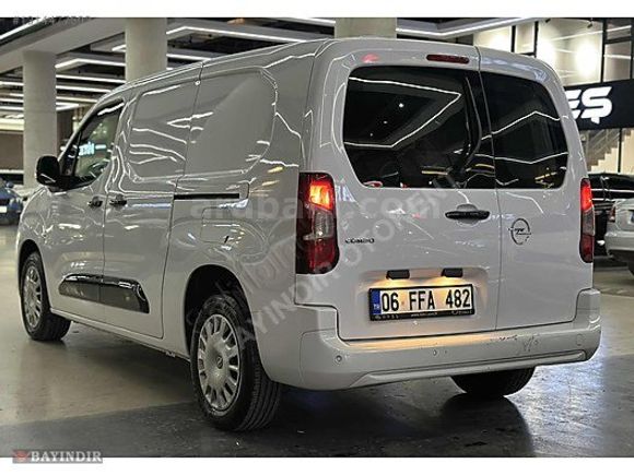 HATASIZ-BOYASIZ-TRAMERSİZ-OPEL-COMBO-EN DOLU PAKET