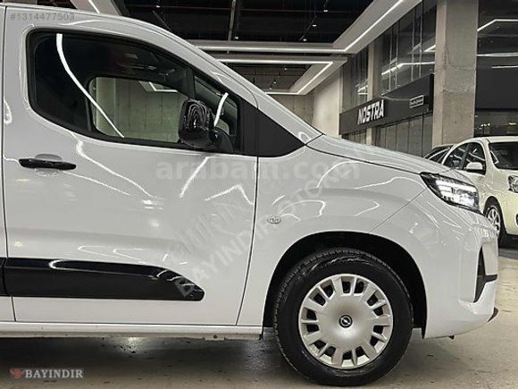HATASIZ-BOYASIZ-TRAMERSİZ-OPEL-COMBO-EN DOLU PAKET