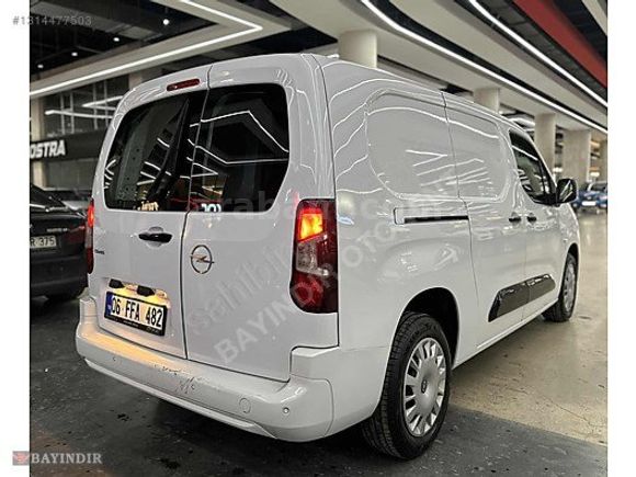 HATASIZ-BOYASIZ-TRAMERSİZ-OPEL-COMBO-EN DOLU PAKET