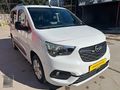 YLV Menekşe Motor's - Opel Combo 1.5 Edition Otomatik 53.000'Km