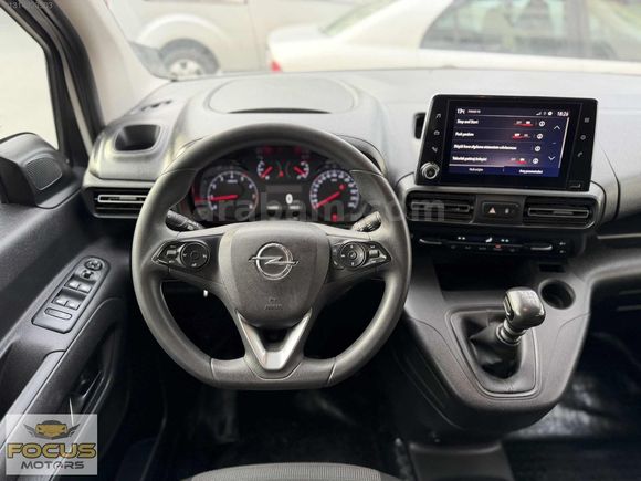 2022 OPEL COMBO LİFE 1.5 D EDİTİON 6 İLERİ SERVİS BAKIMLI