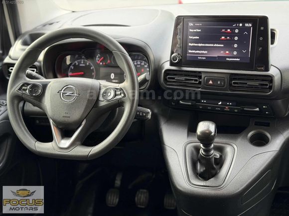 2022 OPEL COMBO LİFE 1.5 D EDİTİON 6 İLERİ SERVİS BAKIMLI