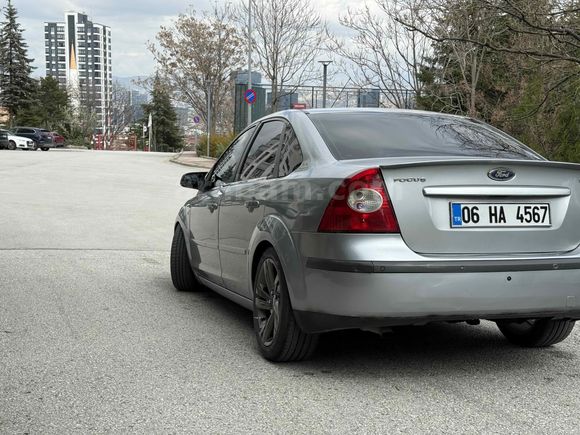 Sahibinden Ford Focus 1.6 TDCi Ghia 2005 Model 