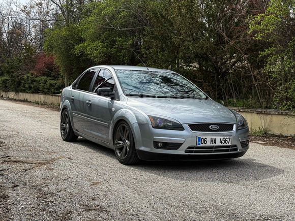 Sahibinden Ford Focus 1.6 TDCi Ghia 2005 Model 