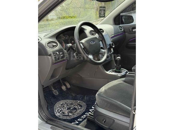 Sahibinden Ford Focus 1.6 TDCi Ghia 2005 Model 