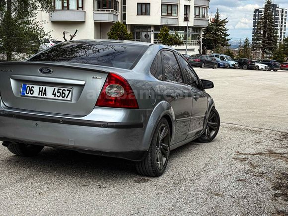 Sahibinden Ford Focus 1.6 TDCi Ghia 2005 Model 