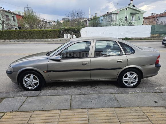 Sahibinden Opel Vectra 2.0 CD 1998 Model