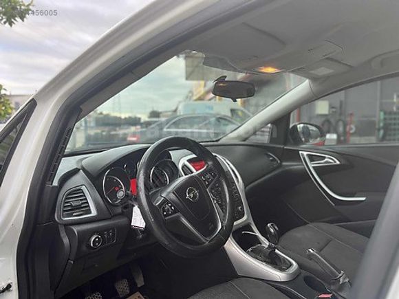 2013 MODEL OPEL ASTRA J 1.3 CDTİ