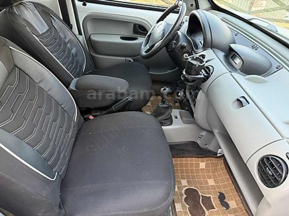 2002 MODEL KANGOO TAKAS OLUR