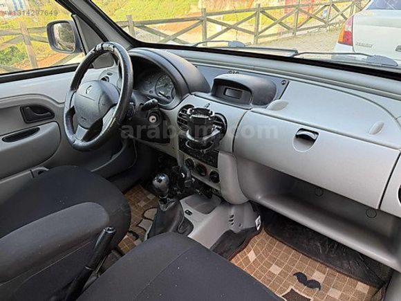 2002 MODEL KANGOO TAKAS OLUR