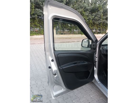 2012.MODEL.OPEL.COMBA.TÜMOTO.OTOMOTİV.DEN.