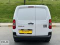 2024 MOD DOBLO 1.5 BLUEHDİ MAXİ YENİ KASA 25.000km BOYASIZ