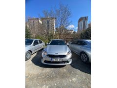 Sahibinden Kia Ceed 1.6 CRDi Elegance 2019 Model  57.250 km Gri (Gümüş)
