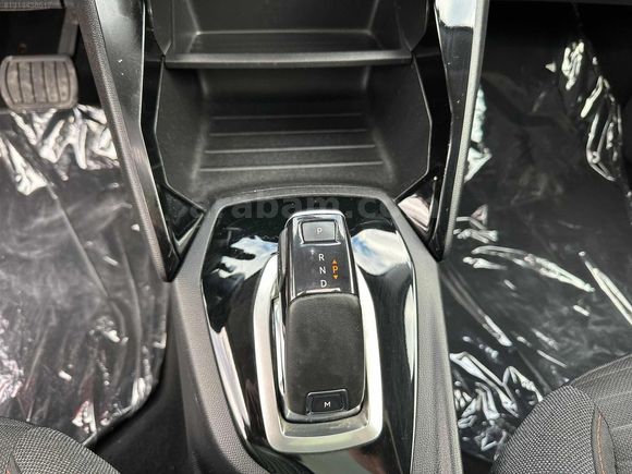 2021 MODEL Peugeot 2008 NOKTA HATASIZ CAM TAVAN