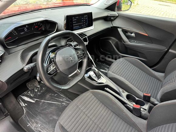 2021 MODEL Peugeot 2008 NOKTA HATASIZ CAM TAVAN
