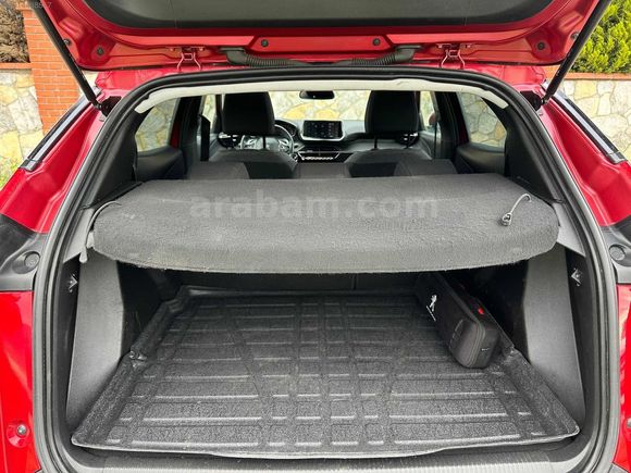 2021 MODEL Peugeot 2008 NOKTA HATASIZ CAM TAVAN
