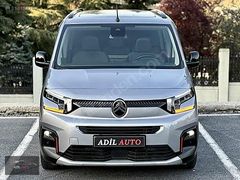 2025 HATASIZ XTR EN DOLUSU CAM TAVAN HAYALET EKRAN OTONOM
