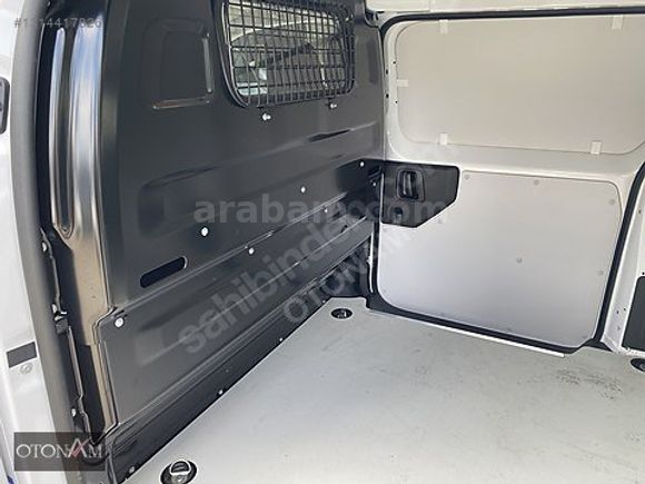 LD　ヘヴィ　未開封 Galeriden Opel Vivaro 2.0 Ultimate XL 2025 Model İzmir 6.300 km