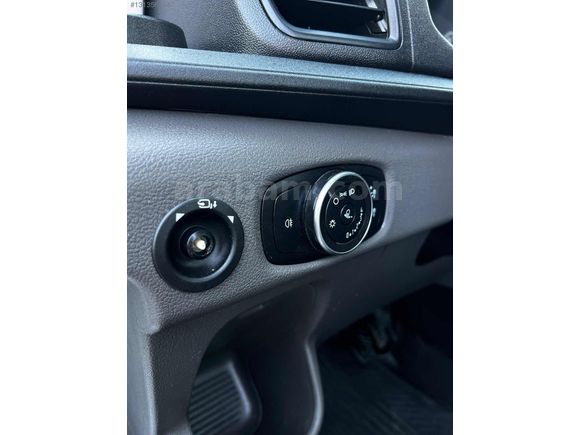 ACK OTOMOTİV'DEN: 2022 KLİMALI FORD TRANSIT