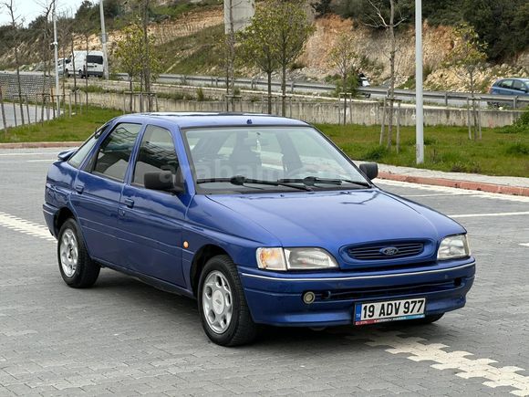 Sahibinden Ford Escort 1.6 Classic 1994 Model