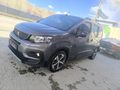 ÖZYİĞİT OTOMOTİV den Peugeot Rifter 1.5 BlueHDI GT Line 2020 Model Van