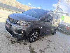 ÖZYİĞİT OTOMOTİV den Peugeot Rifter 1.5 BlueHDI GT Line 2020 Model Van