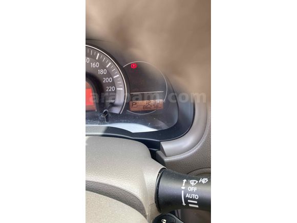 Sahibinden Nissan Micra 1.2 tekna mod 2017 Model  87.000 km Mavi (metalik)