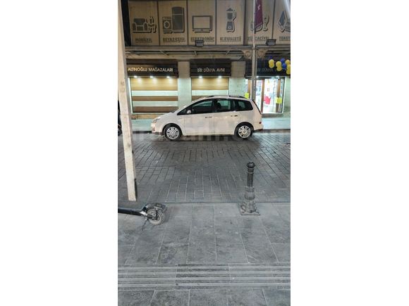 Sahibinden Ford C-Max 1.6 TDCi Ghia 2005 Model