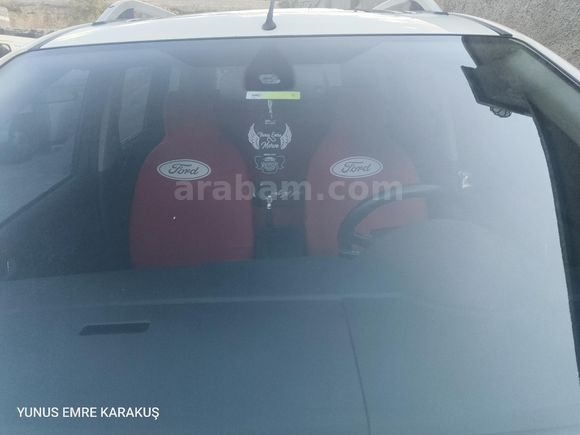 Sahibinden Ford C-Max 1.6 TDCi Ghia 2005 Model