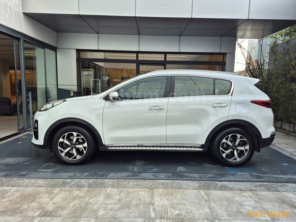 KİA ŞİMŞEK 2. EL - 2020 Kia Sportage 1.6 CRDI DCT Elegance
