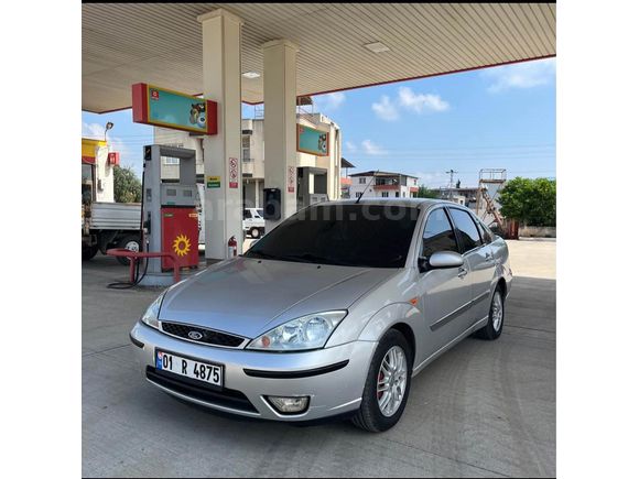 Sahibinden Ford Focus 1.6 Ghia 2004 Model