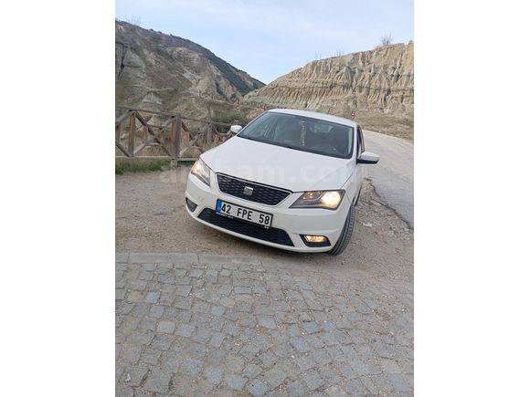 Seat Toledo 1.4 TDI Style 2016 Model  156.000 km Beyaz