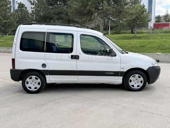 2003 MODEL CTRÖEN BERLİNGO