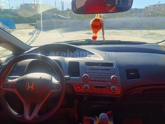 Sahibinden Honda Civic 1.6i VTEC  2011 Model