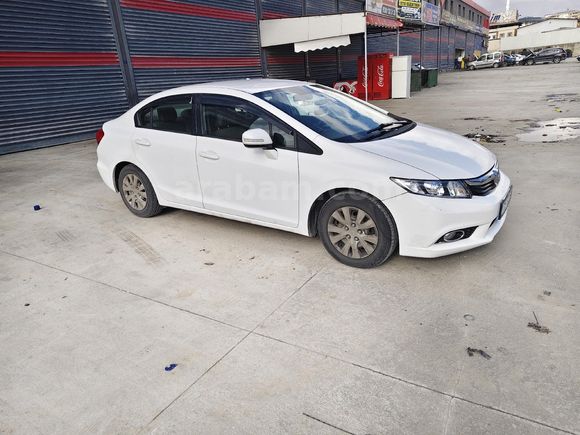 Sahibinden Honda Civic 1.6i VTEC Dream 2013 Model