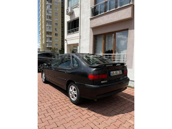 Sahibinden Renault Laguna 2.0 RXE 1998 Model