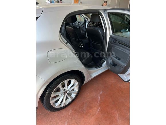 Sahibinden Renault Megane 1.5 dCi Touch Plus 2016 Model 