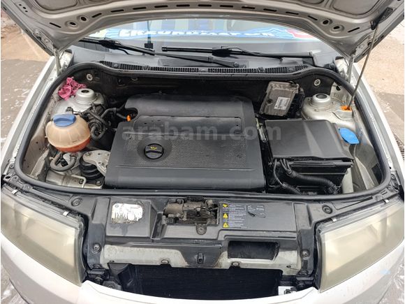 Sahibinden Skoda Fabia 1.4 sedan   2004 model