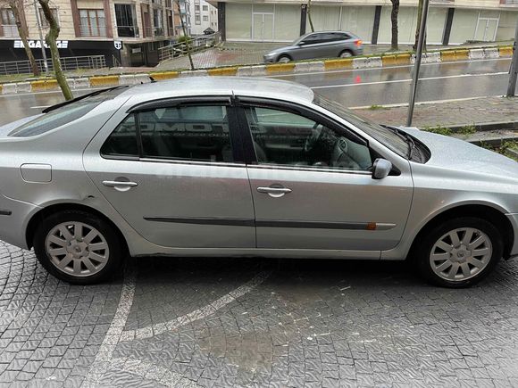 MEMURDAN DEĞİŞENSİZ LAGUNA 