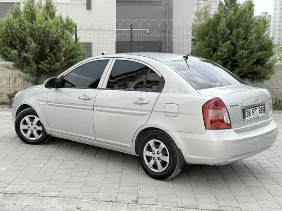 Sahibinden Hyundai Accent Era 1.4 Team 2010 Model 
