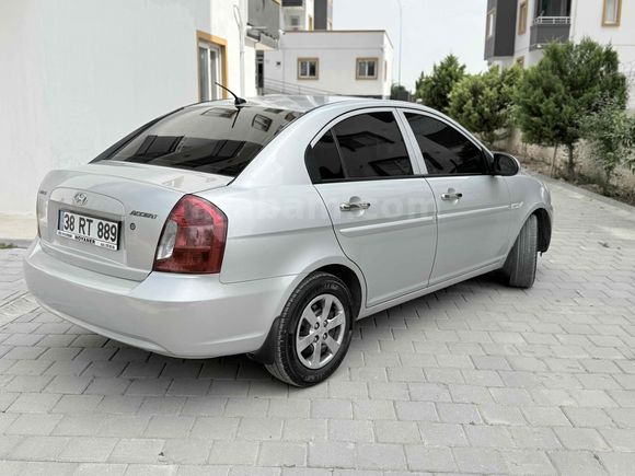 Sahibinden Hyundai Accent Era 1.4 Team 2010 Model 